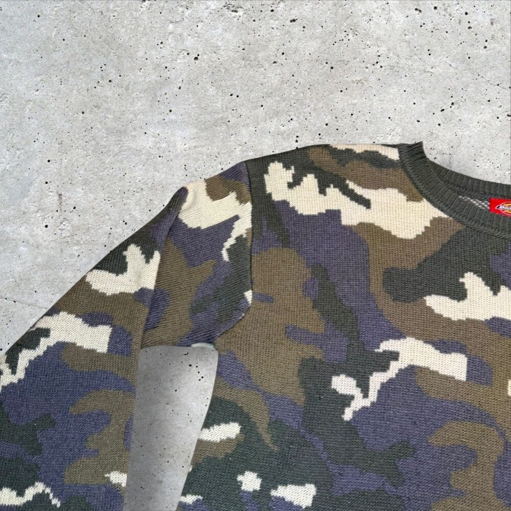 Dickies Girl Camo Knit Sweater Green Pullover Crewneck Acrylic Size L - Picture 4 of 10